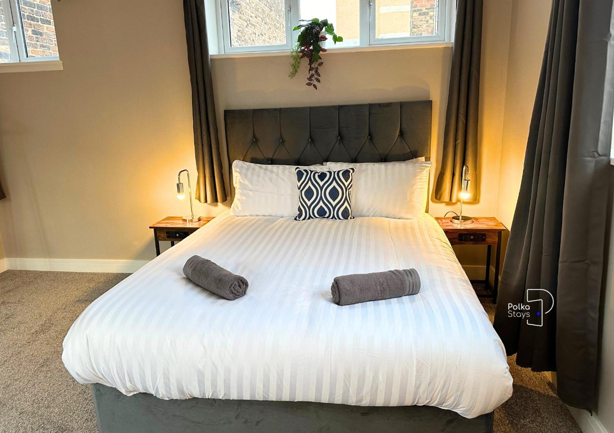 Hanley, Stoke - Modern Spacious Apartments By Polkastays Экстерьер фото