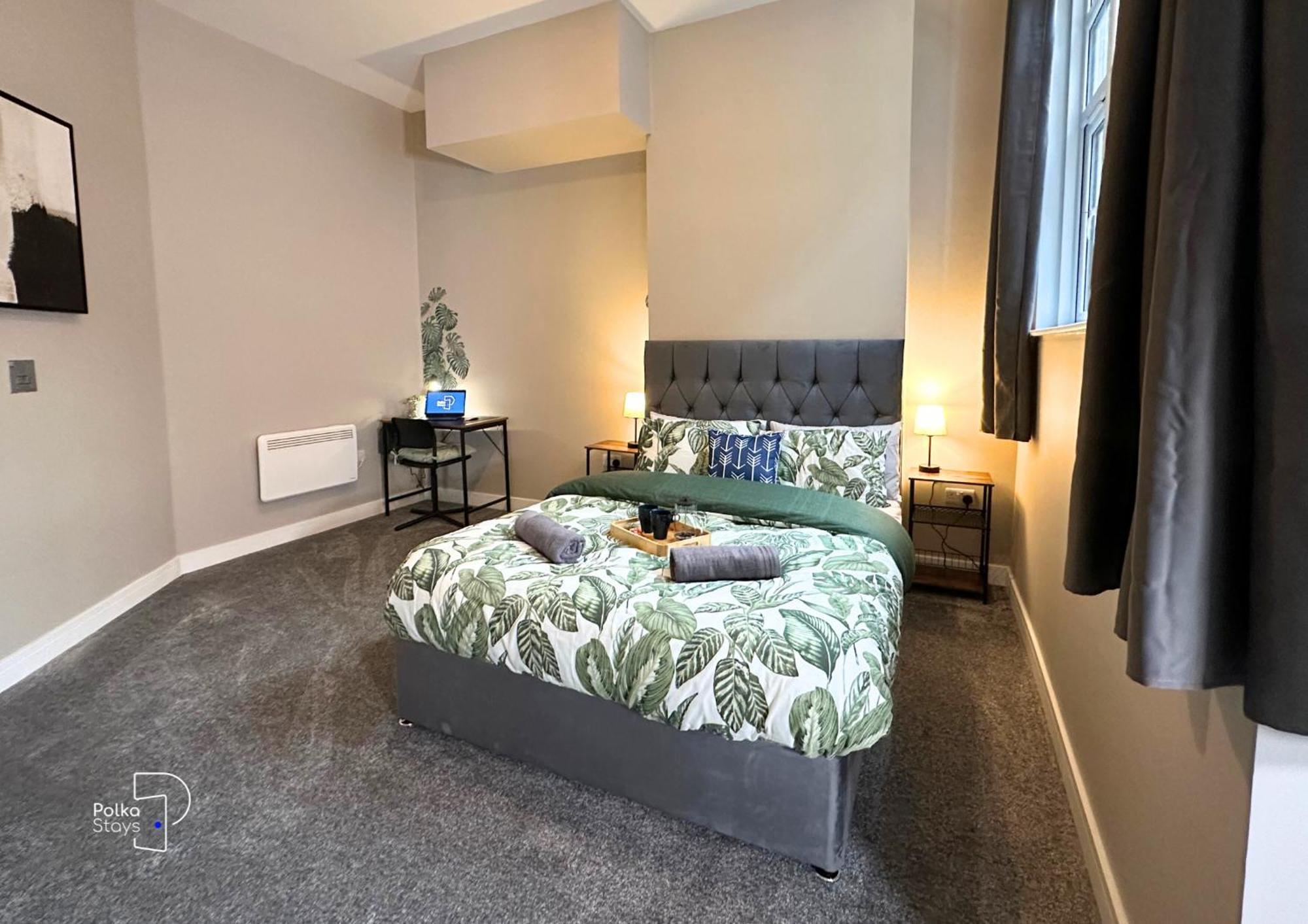 Hanley, Stoke - Modern Spacious Apartments By Polkastays Экстерьер фото