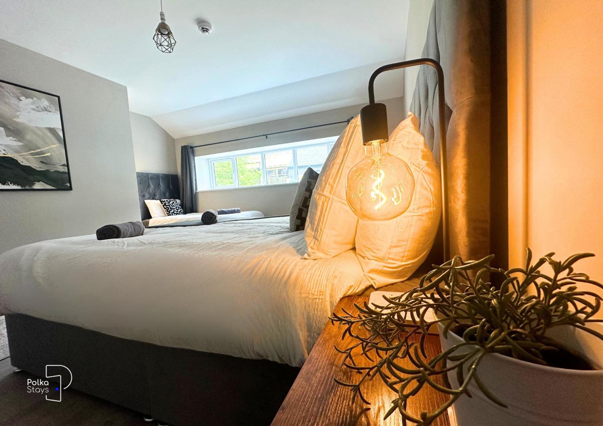 Hanley, Stoke - Modern Spacious Apartments By Polkastays Экстерьер фото