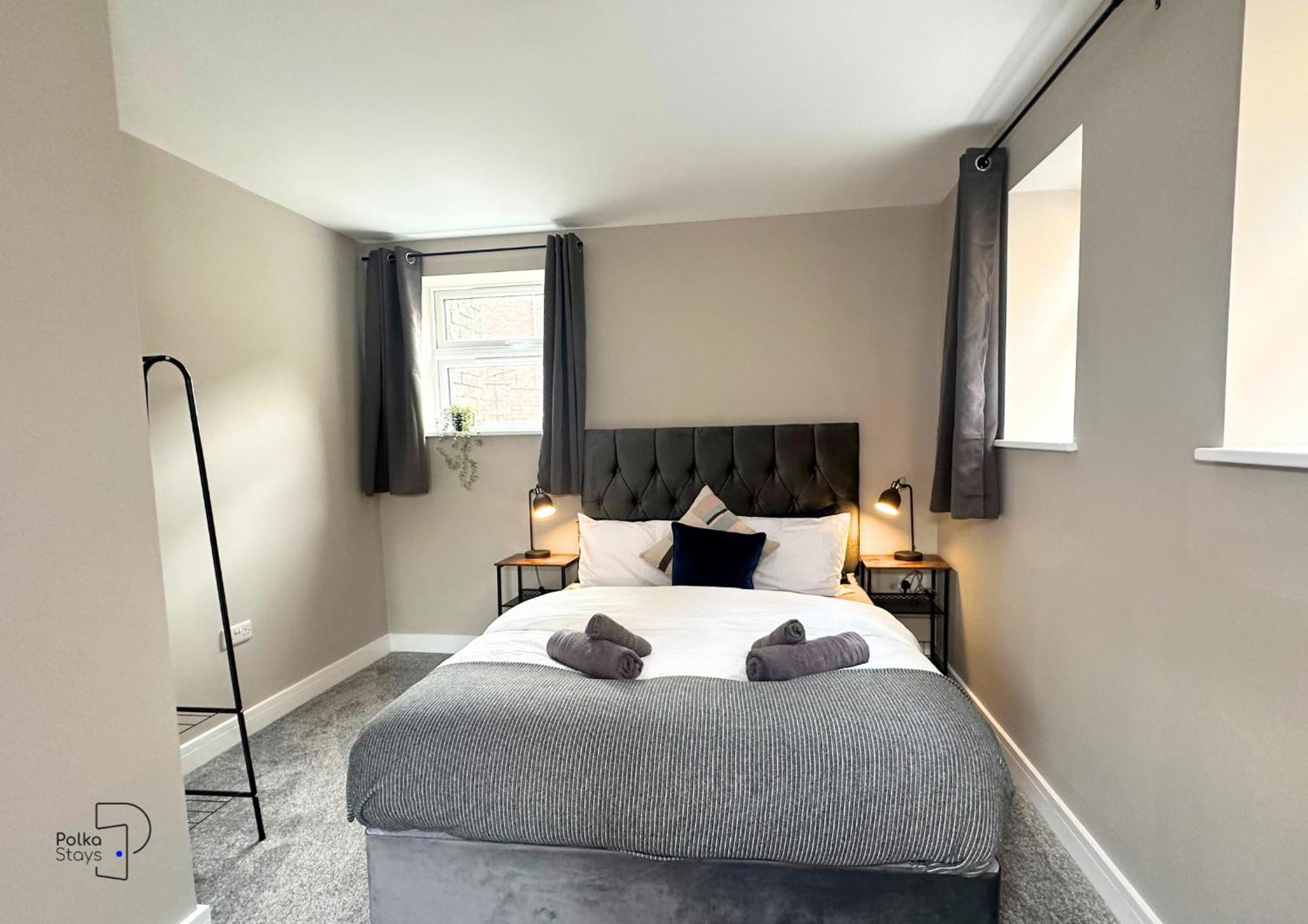 Hanley, Stoke - Modern Spacious Apartments By Polkastays Экстерьер фото