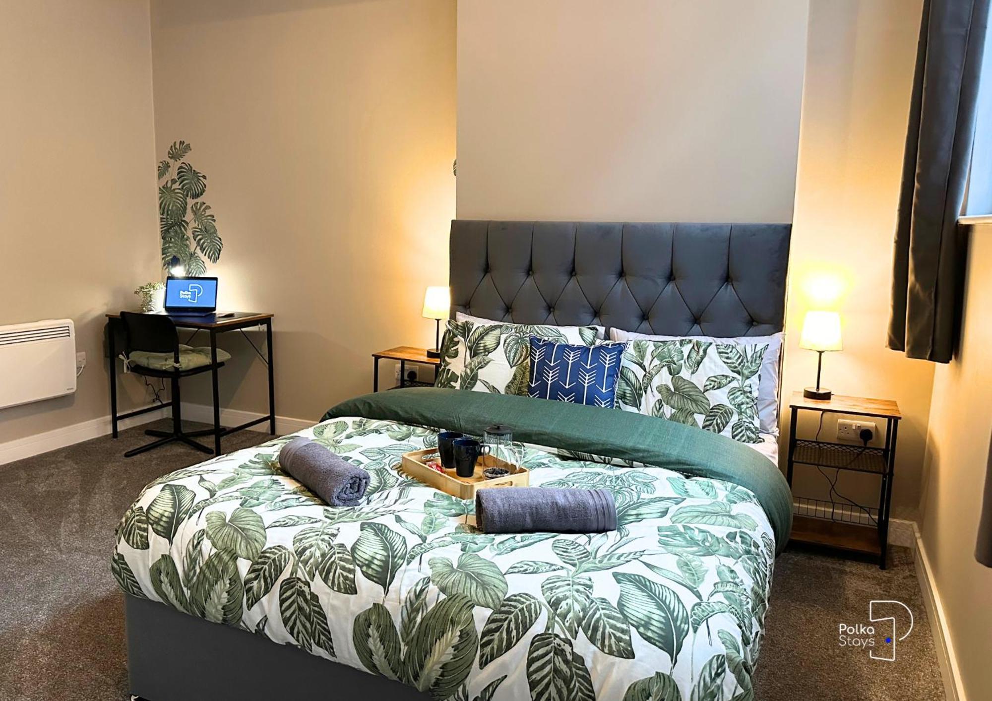 Hanley, Stoke - Modern Spacious Apartments By Polkastays Экстерьер фото