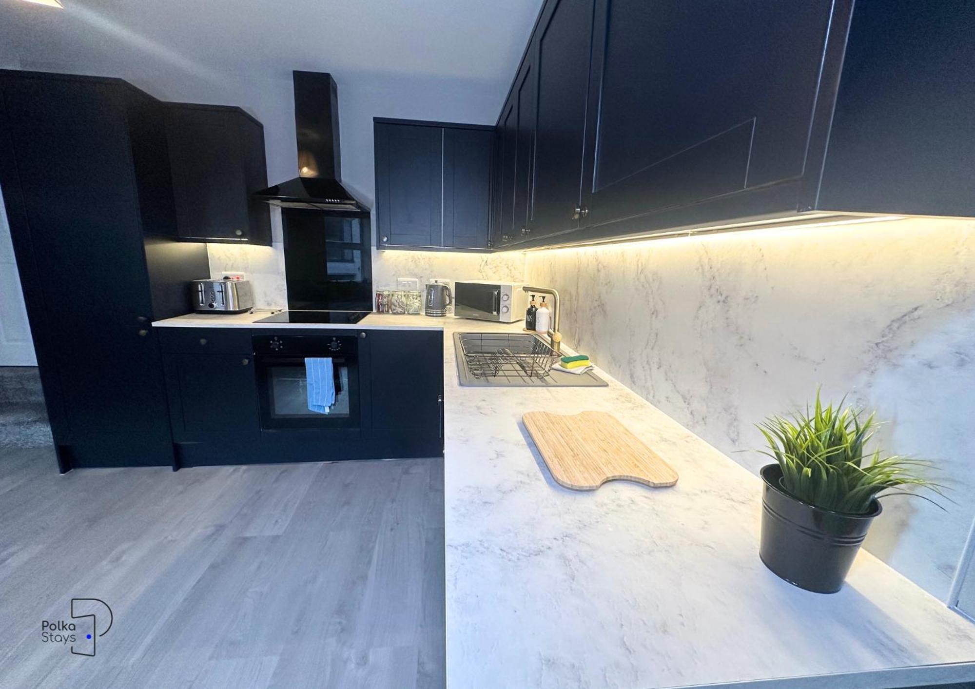 Hanley, Stoke - Modern Spacious Apartments By Polkastays Экстерьер фото