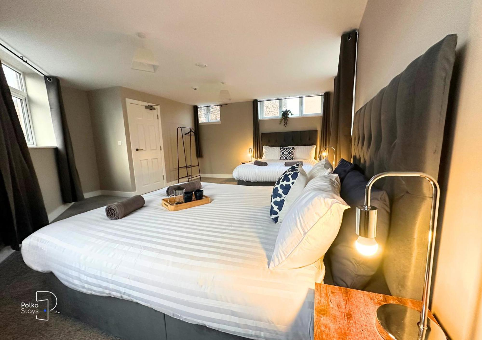 Hanley, Stoke - Modern Spacious Apartments By Polkastays Экстерьер фото