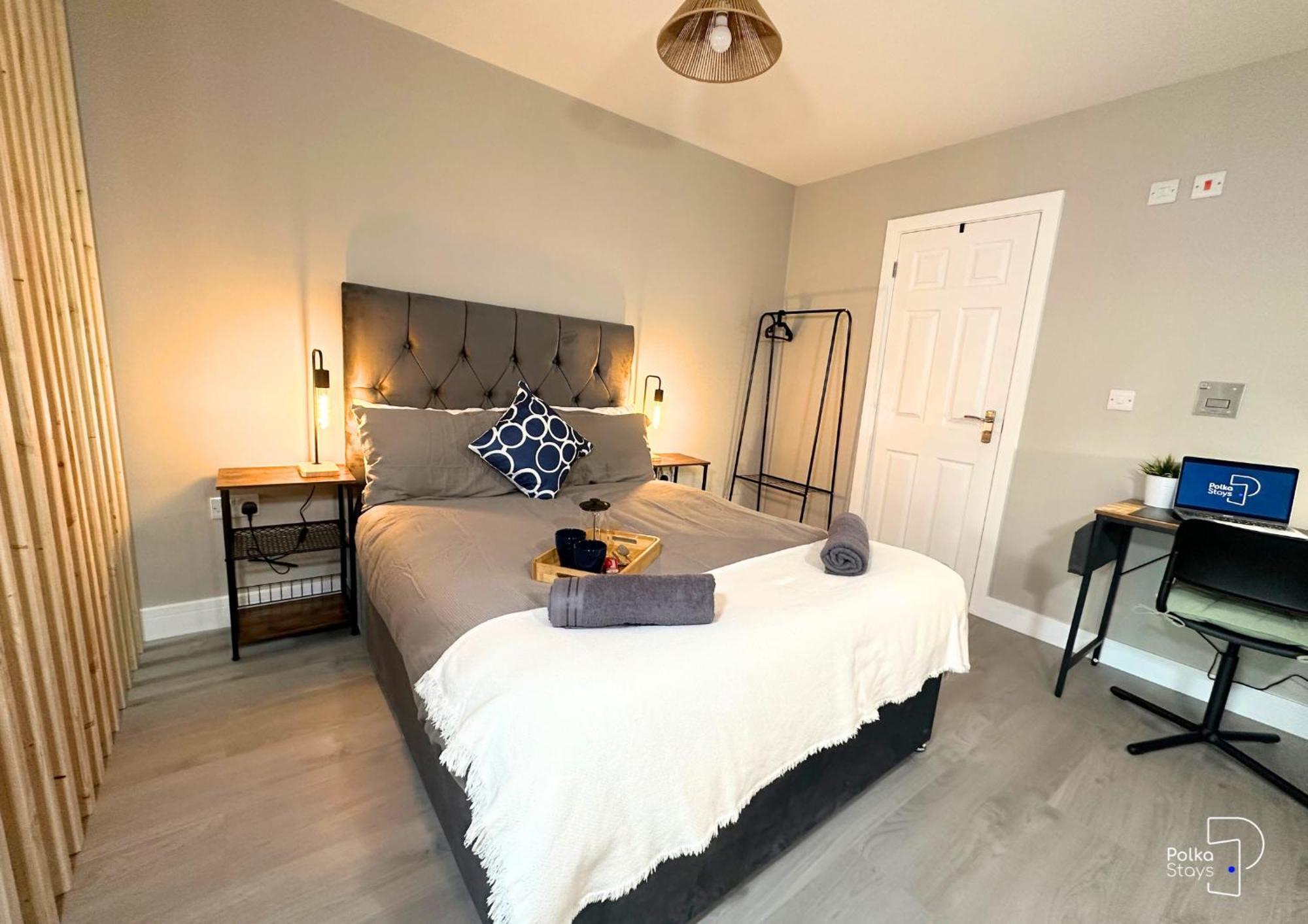 Hanley, Stoke - Modern Spacious Apartments By Polkastays Экстерьер фото