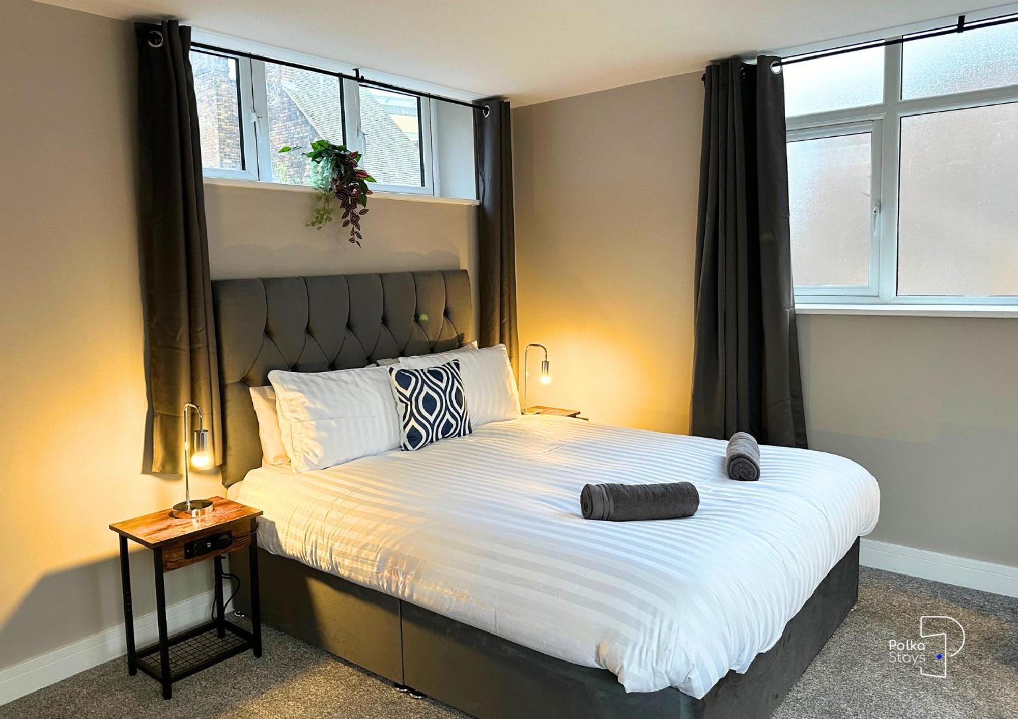 Hanley, Stoke - Modern Spacious Apartments By Polkastays Экстерьер фото